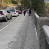 ウィスラーからダウンタウンへつながるSea to Sky Highwayが封鎖されて大渋滞に巻き込まれた話